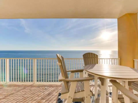 Tropic Winds 1109 (2BR)