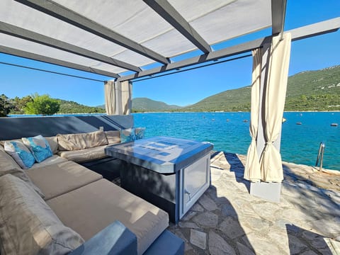 Waterfront Oasis