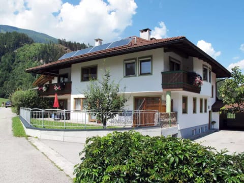Kraftreich Apartments