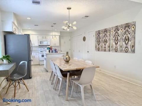 UABL-Vacation Home – Close to Attractions #KatyTX
