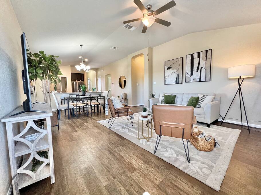 4b-home-san-antonioor-prime-location-fast-wi-fi-sr/