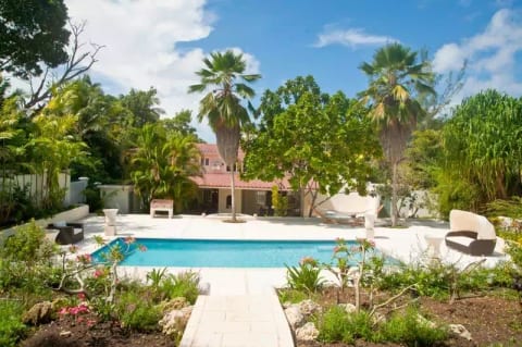 Capri Manor - Gibbs
