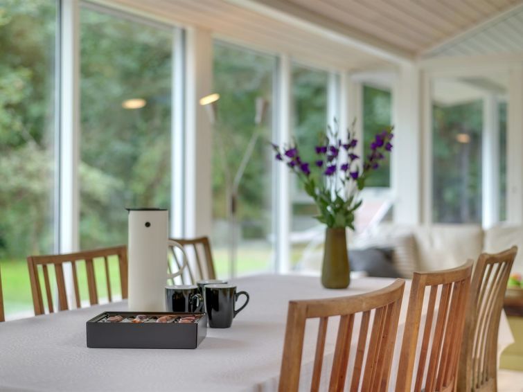 heino-3-5km-from-the-sea/