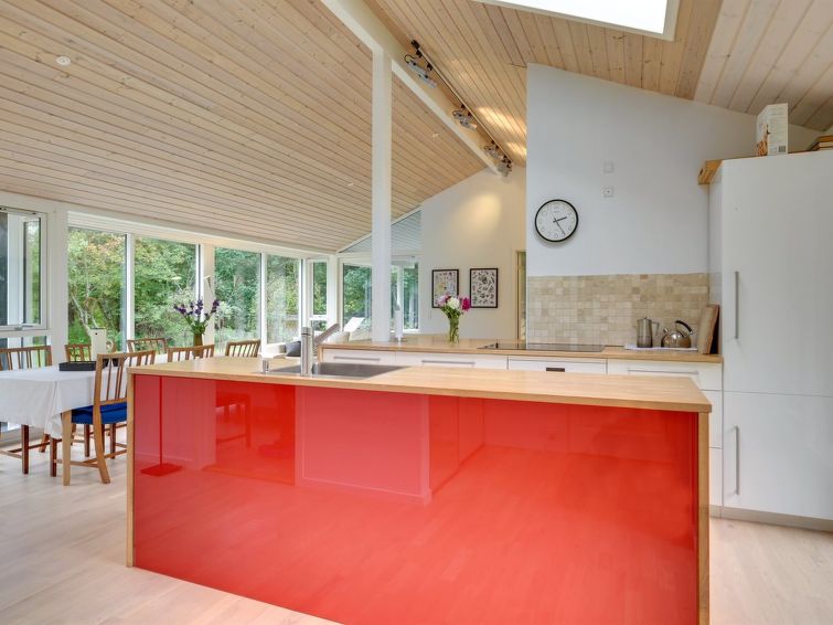 heino-3-5km-from-the-sea/