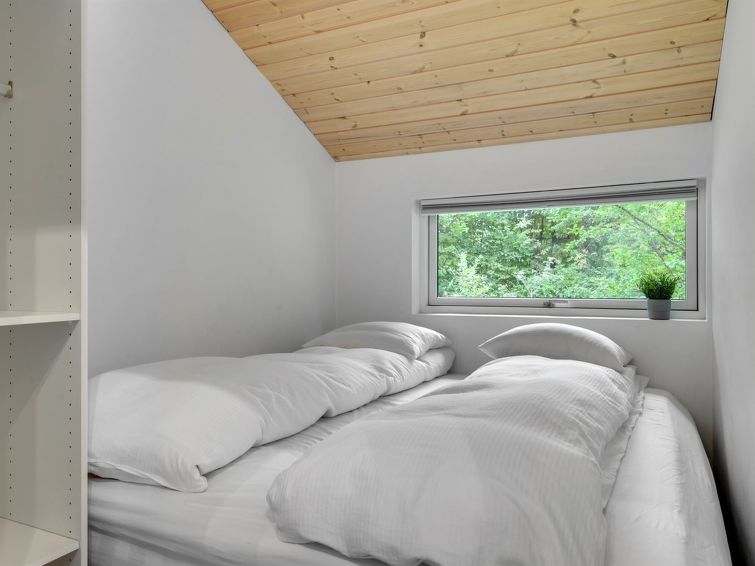 heino-3-5km-from-the-sea/