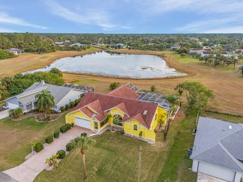 The Yellow Vacation Home | Heated Pool & Spa
