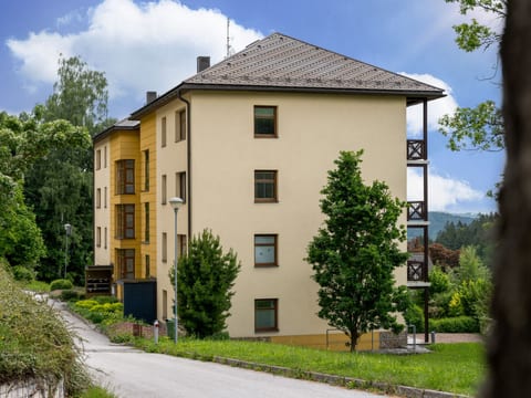 Sluneční stráň III