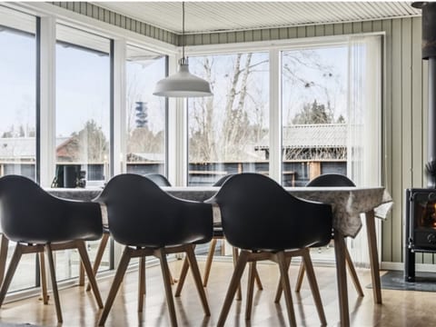 "Matz" - 350m from the sea