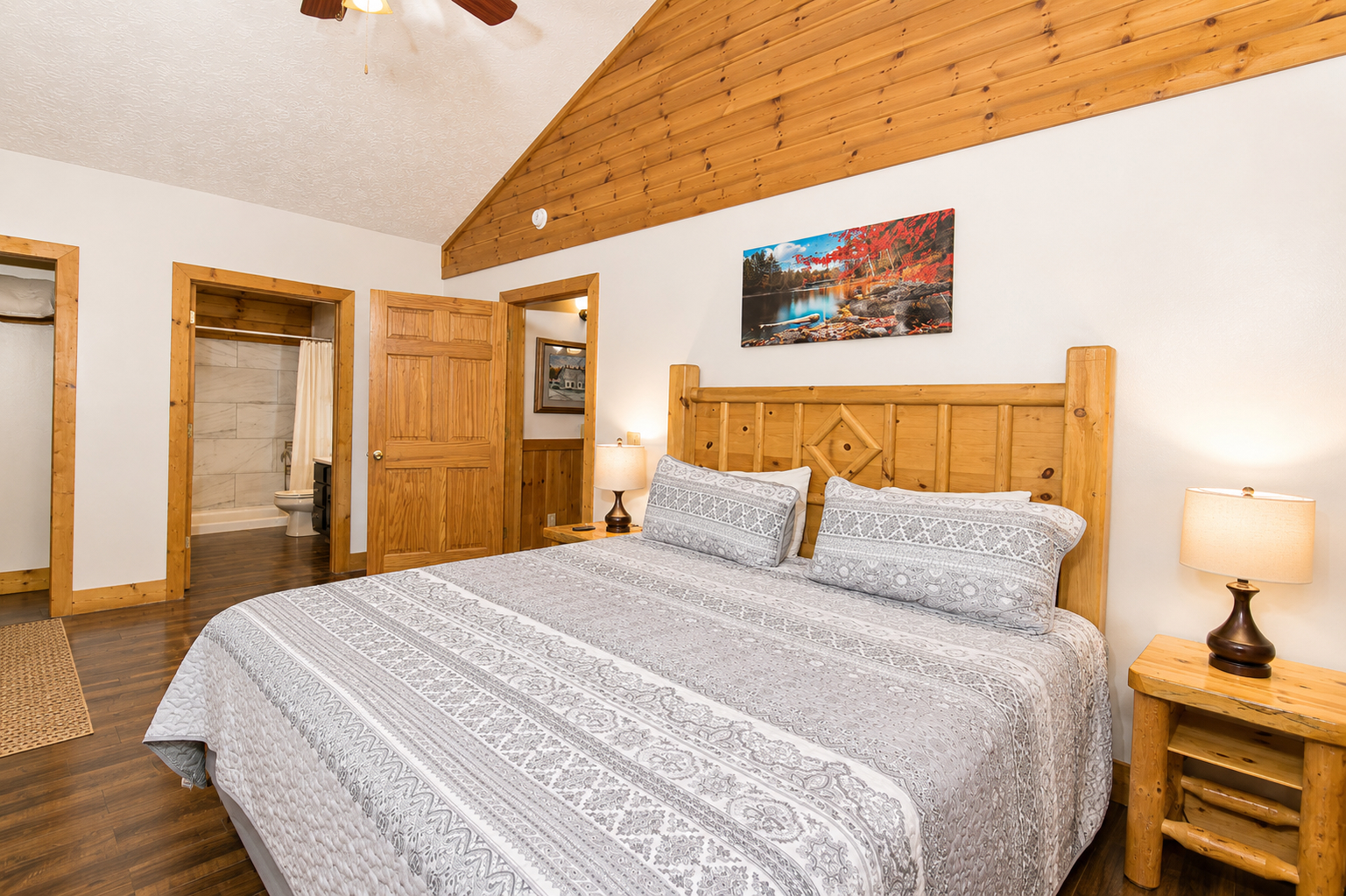 Relax in the spacious primary suite, complete with a king bed and convenient private en suite bathroom.