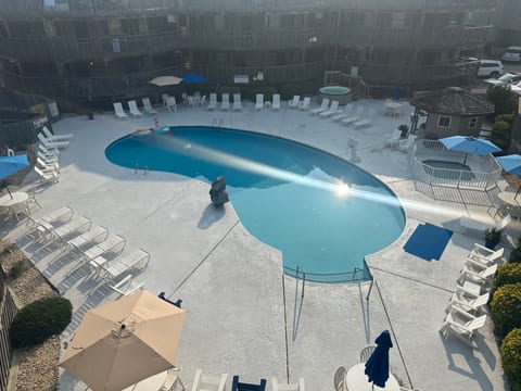 OUTER BANKS BEACH CLUB Oceanfront Resort