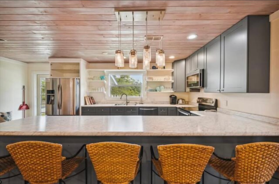 Staying Tip-Sea - St George Island