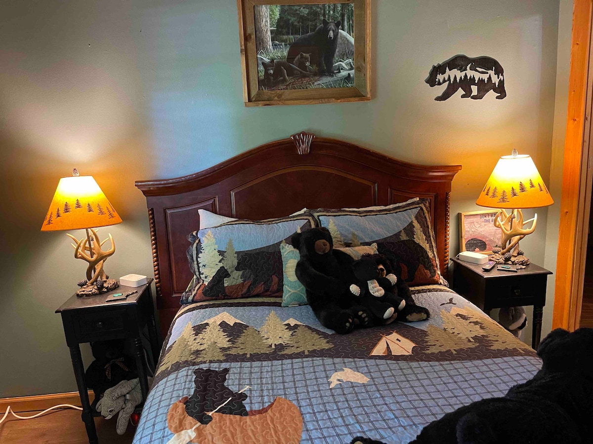 Two Owls and a View - Sevierville Two Owls and a View - Sevierville