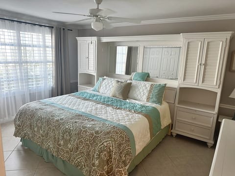 Gulf-to-Bay Living on Longboat Key