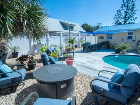 Gas firepit area