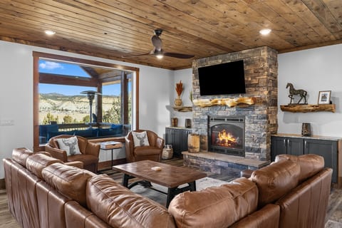Juniper Mountain Retreat