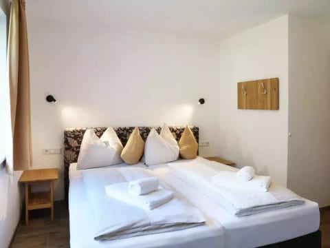 Premium # 204 für bis zu 8 Personen