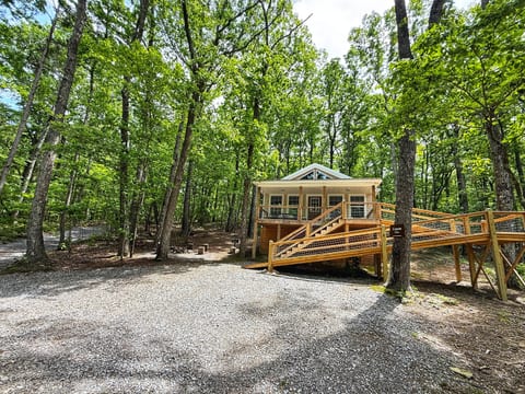 Coyote Cabin