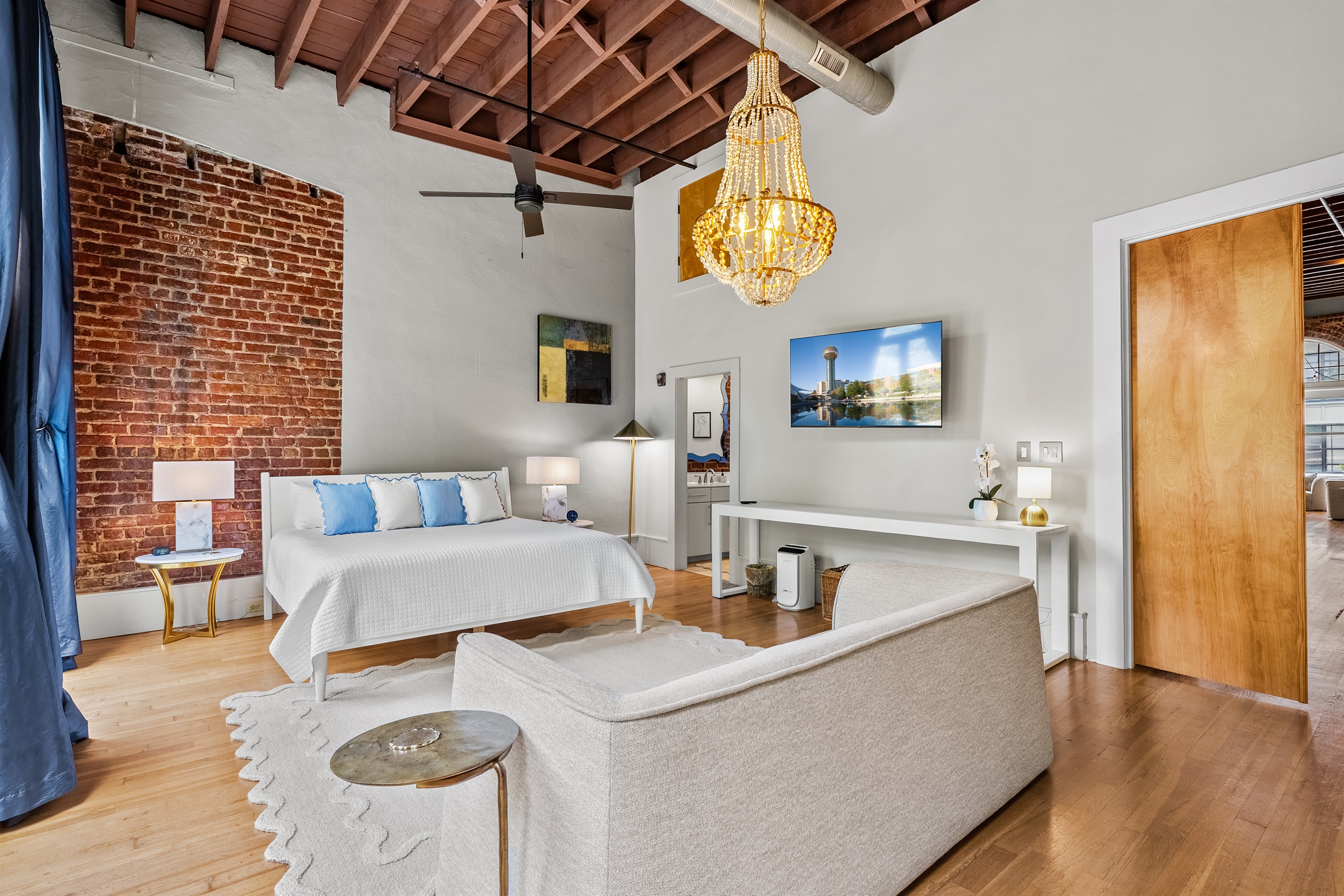 lux-100-block-penthouse/