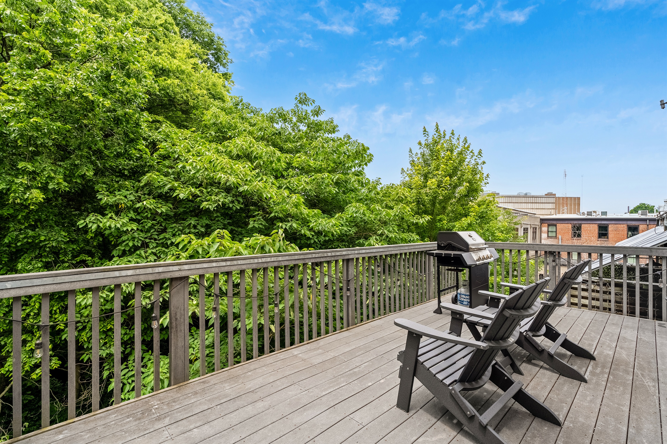 lux-100-block-penthouse/