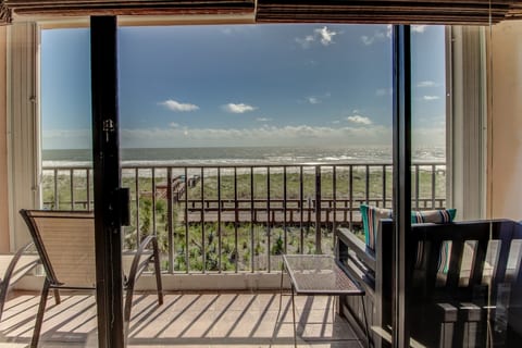 Oceanfront Pool Elevator Boardwalk