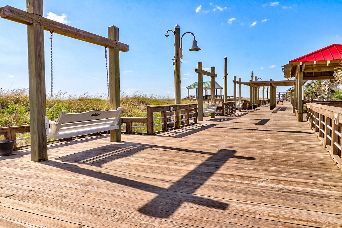 Oceanfront Pool Elevator Boardwalk - Carolina Beach Oceanfront Pool Elevator Boardwalk - Carolina Beach