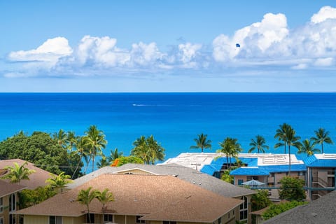 Big Island. Kona Bay View Condo. Pool+Lanai. AC.
