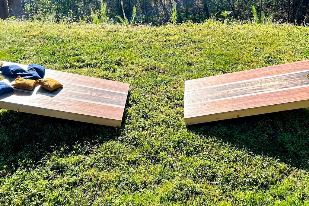 Cornhole Game Cornhole Game - Modern Farmhouse on Creek near Town/Train +Hot Tub - 28713