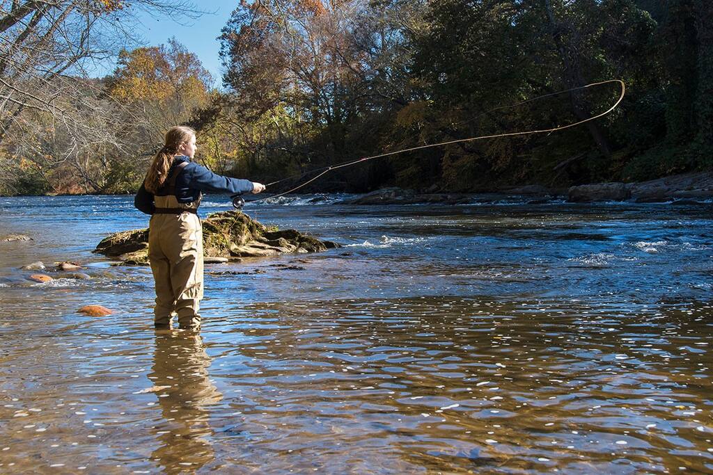 Fly Fishing Fly Fishing - Modern Farmhouse on Creek near Town/Train +Hot Tub - 28713