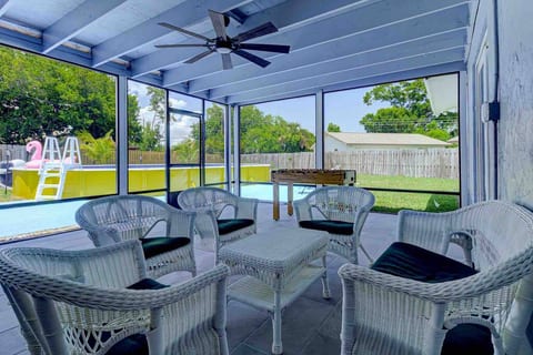Near USSSA w/king beds| Heated Pool| Beach 10mins
