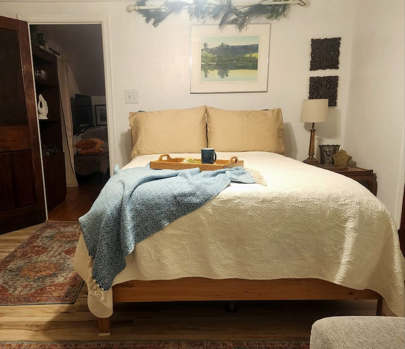 Sanctuary of the Swan Wellness Hotel, a hotel alternative with 4whole homes in nature. Sanctuary of the Swan Wellness Hotel, a hotel alternative with 4whole homes in nature. - Premier APT wellness nature reserve SwanSanctuary - Birdsboro