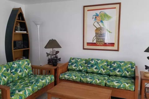 Rehoboth Beach Condo w/ Ocean views!