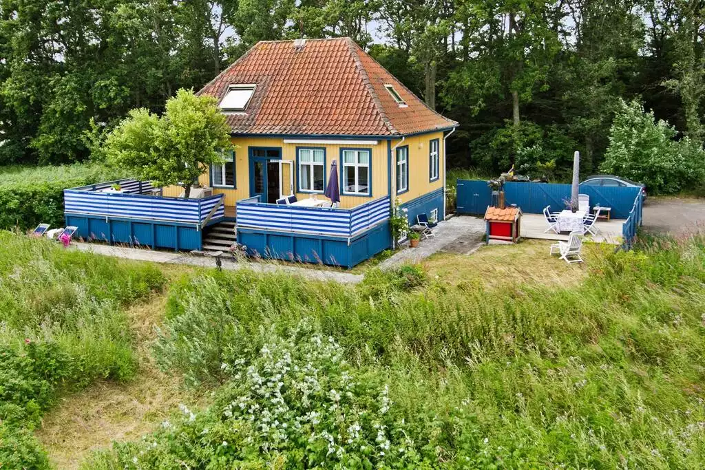 Charming and historic home Charming and historic home - Skærven Historic Beachfront Cottage - Nyborg