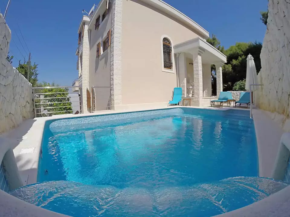 Villa Mustra - Okrug Donji