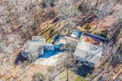 2 Spacious Homes (6BR/5BA) near Knoxville Airport