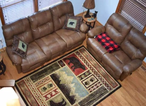 BURRDEN FREE Mountain Cabin
