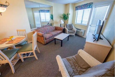 Bluewater 512 - 1 Bedroom