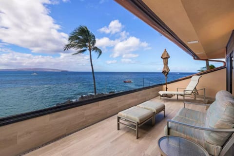 Front Lanai