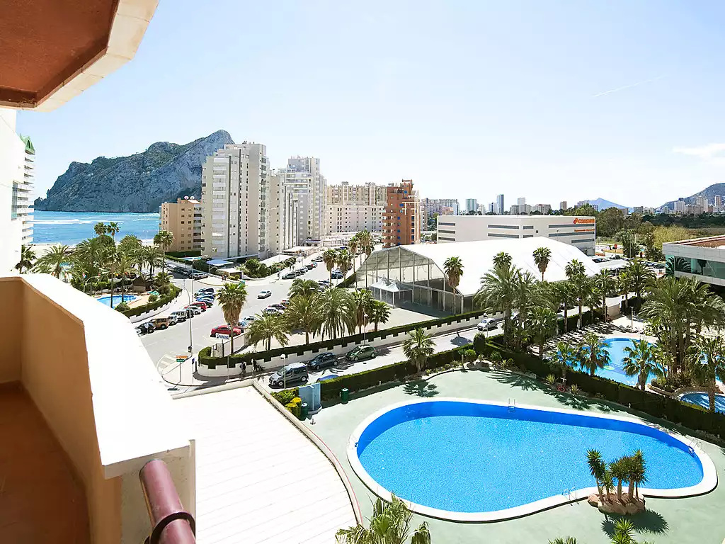 Coral Beach 02 - Calp