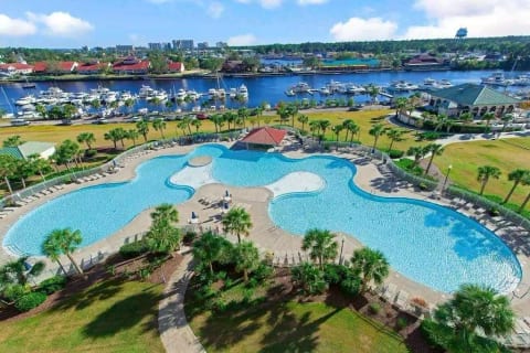 Largest Saltwater Pool in South Carolina. In true resort fashion, relax by the pool watching the yachts float by on the Intracoastal waterway. Order up your favorite pool side grub and a drink from the Marina Bar & Grill.