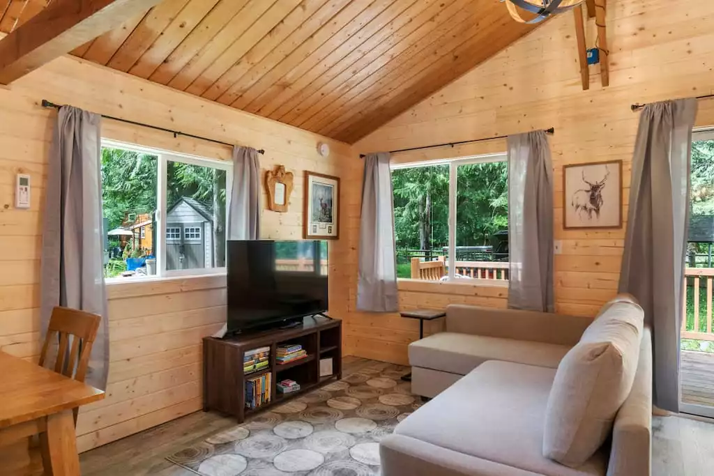 Storybook Cabin - Ashford Storybook Cabin - Ashford