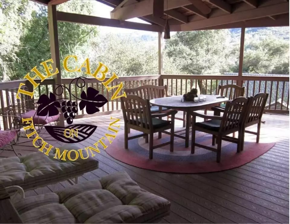Die Hütte auf dem Fitch Mountain - Healdsburg