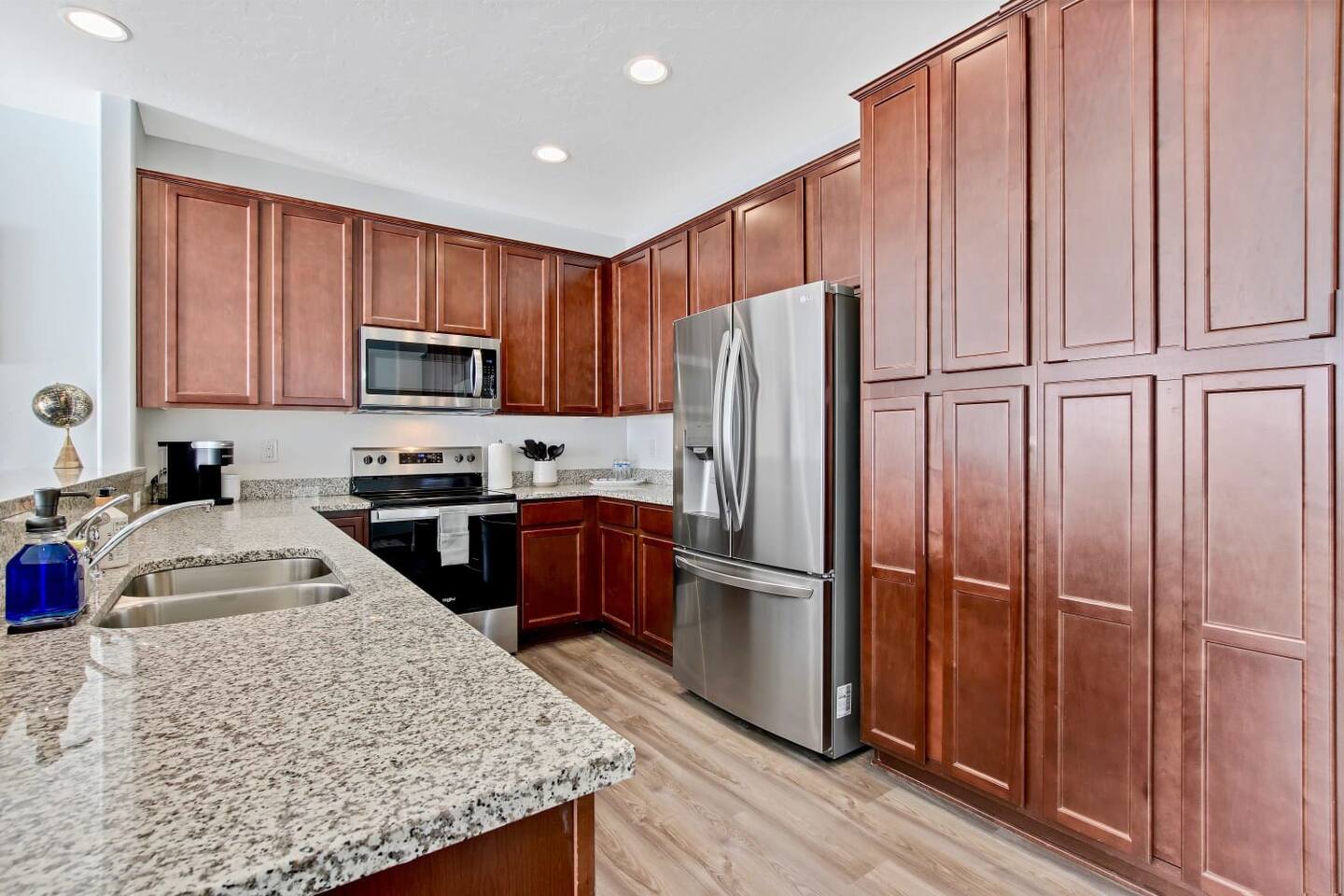 fresh-townhome-in-nampa-idaho-with-3-bedrooms/