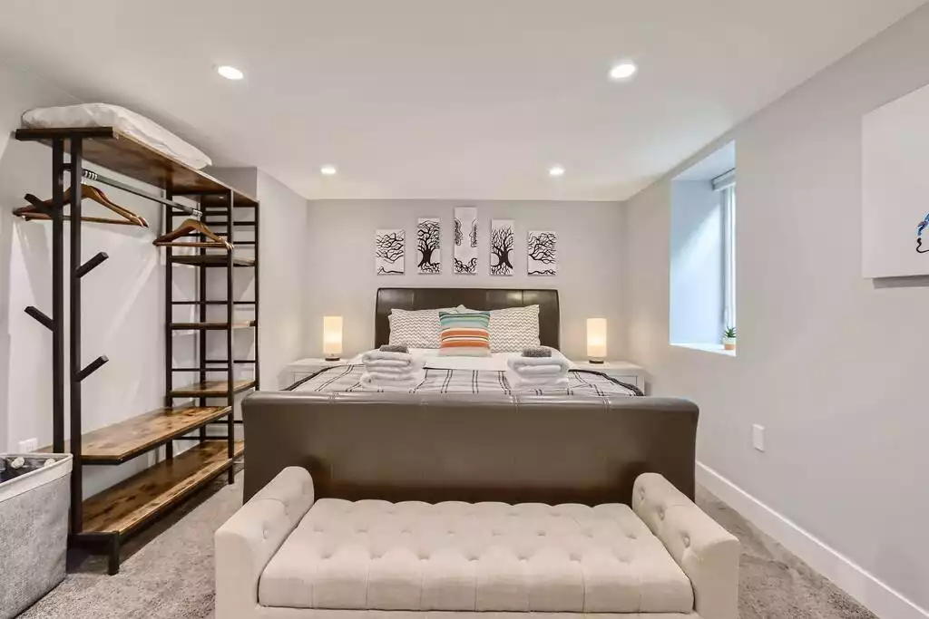 Additional super-cozy microfiber blankets can be found inside the storage bench.