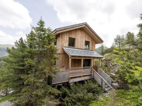 #3 mit IR-Sauna & Sprudelwanne