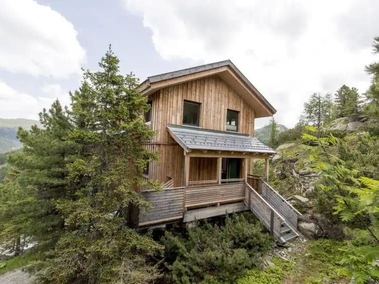 #3 mit IR-Sauna & Sprudelwanne