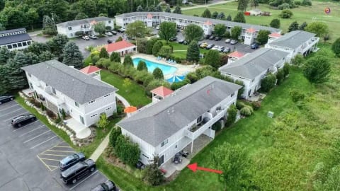320 Blue Star Highway
