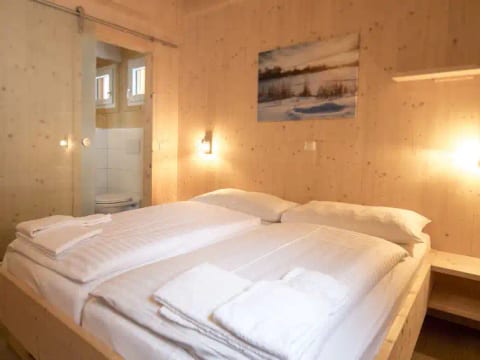#44 mit Sauna und Sprudelbad innen