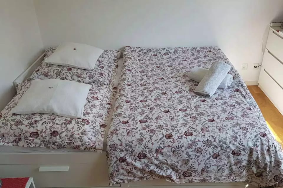 Comfy double bed
