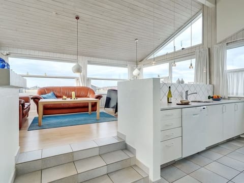 "Thorir" - 542m from the sea
