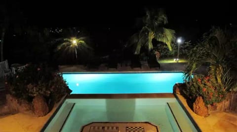 Allamanda - St. Martin - French St